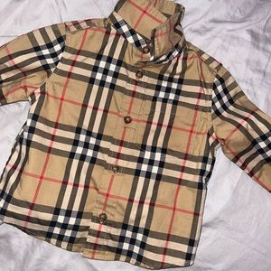 Burberry Button down size 6m